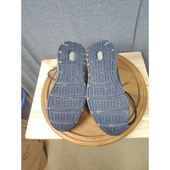 Size 11.5 - Brooks Addiction Walker 2 Blue - Picture 6 of 6